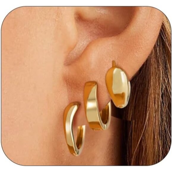 🆕 Women Gold Small Hoop Earrings Trendy Chunky Multiple Piercing Jewelry Gift - Picture 1 of 7